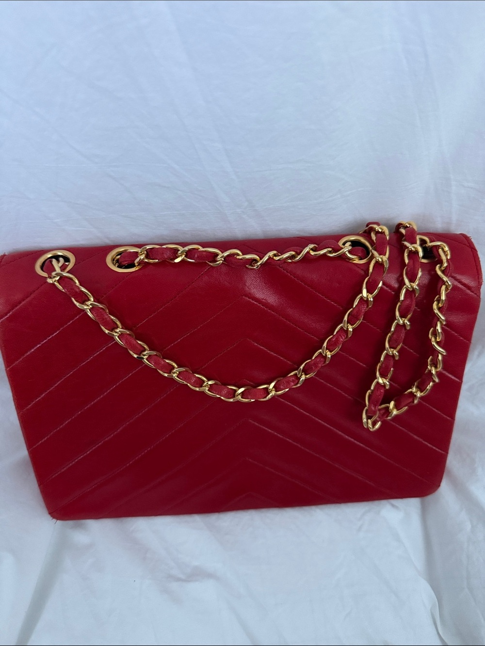 Chanel Red Lambskin Quilted Shoulder Bag - Picture 2 of 8